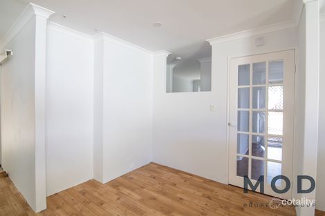 Property photo of 9 Vanilla Glade Kenwick WA 6107