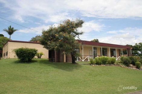 2 Caen Ct, Petrie, QLD 4502