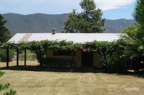 5913 Araluen Rd, Araluen, NSW 2622