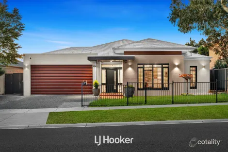 Property photo of 4 Nature Circuit Cranbourne North VIC 3977