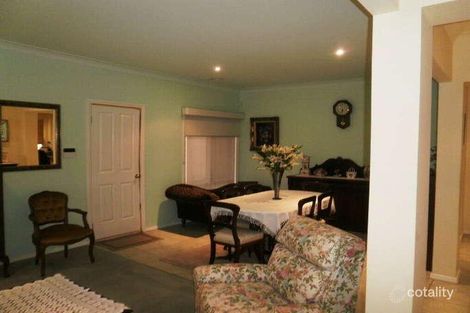 Property photo of 205 Westwood Drive Burnside VIC 3023