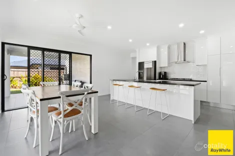 Property photo of 6 Lochern Elbow Mount Peter QLD 4869