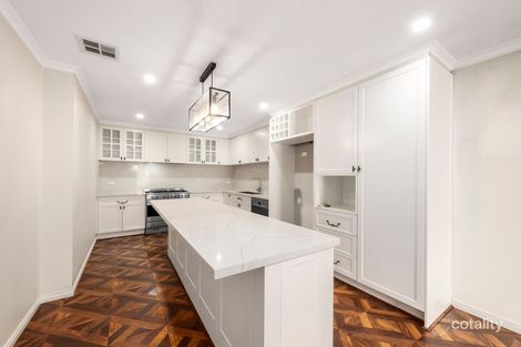 Property photo of 3 Buckingham Drive Rowville VIC 3178