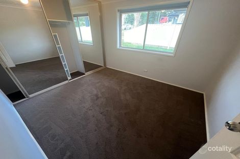 Property photo of 32 Starr Close Camden NSW 2570