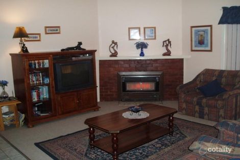 Property photo of 4 Melaleuca Avenue Leeton NSW 2705