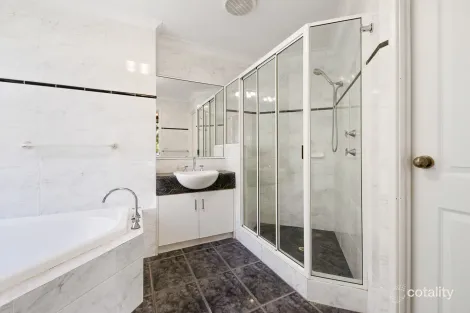 Property photo of 12 Linkwater Street Shelley WA 6148