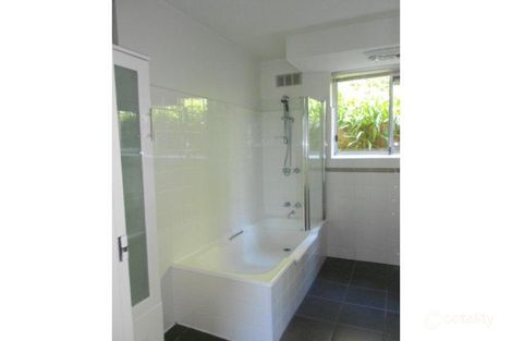 Property photo of 2/48 Marieville Esplanade Sandy Bay TAS 7005