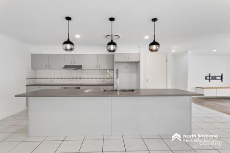 Property photo of 23 Lennon Boulevard Narangba QLD 4504