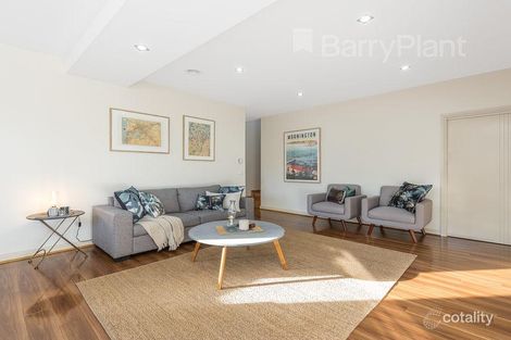 Property photo of 2/49 Allister Close Knoxfield VIC 3180