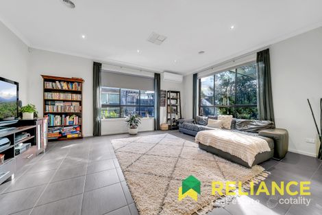 Property photo of 3 Sheffield Way Craigieburn VIC 3064
