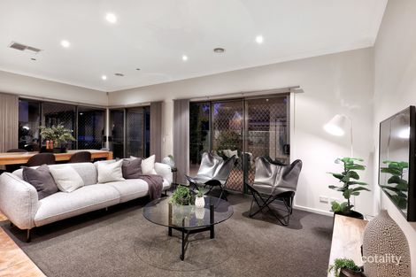 Property photo of 35 Kings Glen Craigieburn VIC 3064