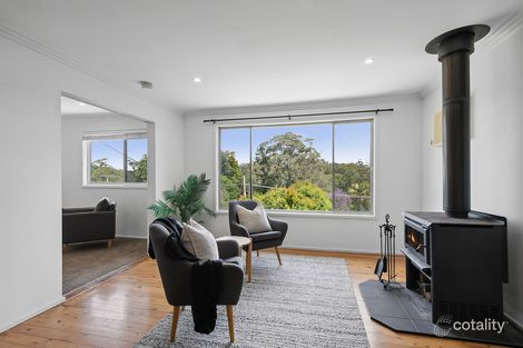 Property photo of 32 Wimbledon Grove Garden Suburb NSW 2289