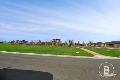 Property photo of 20 Opal Street Alfredton VIC 3350