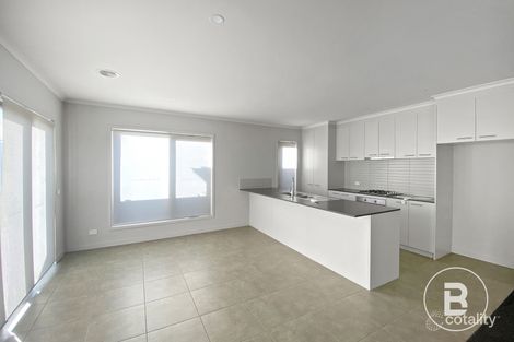 Property photo of 20 Opal Street Alfredton VIC 3350