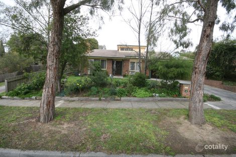 16 Oxford Cl, Croydon Hills, VIC 3136