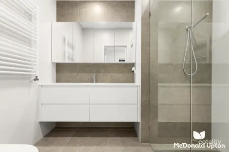 Property photo of 1 Sherbourne Street Essendon VIC 3040
