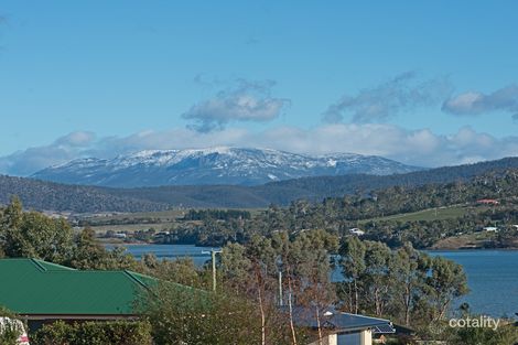 Property photo of 9 Kirabati Road Midway Point TAS 7171