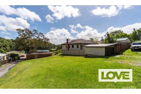 Property photo of 22 Seaview Street Kotara NSW 2289