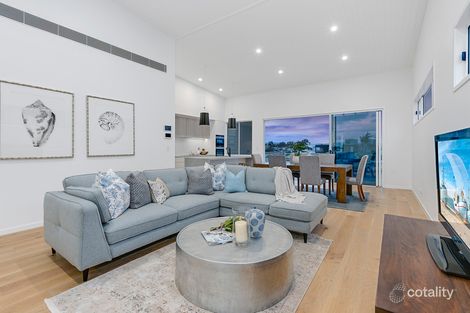 Property photo of 16 Back Street Biggera Waters QLD 4216