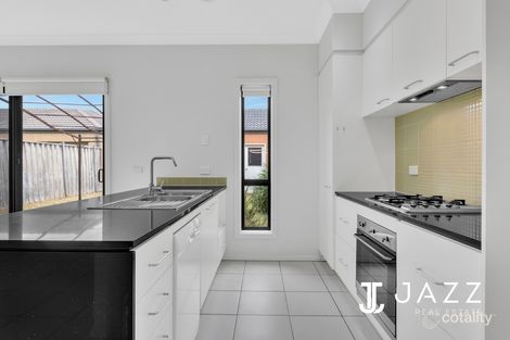 Property photo of 8 Staghorn Terrace Point Cook VIC 3030