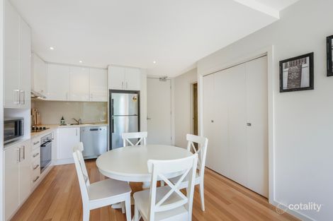 Property photo of 10/13 Winifred Street Essendon VIC 3040