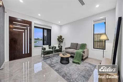 Property photo of 94 Codrington Road Truganina VIC 3029