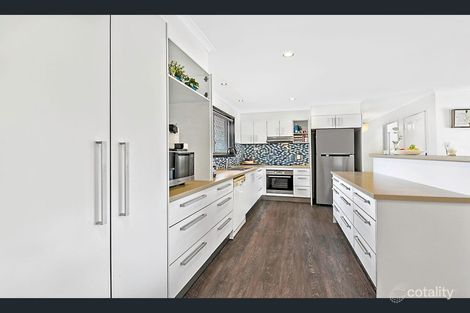 Property photo of 146 Heeb Street Benowa QLD 4217