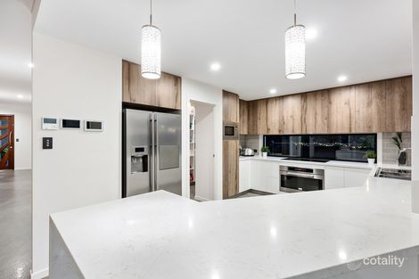 Property photo of 15 Treeline Place Redland Bay QLD 4165
