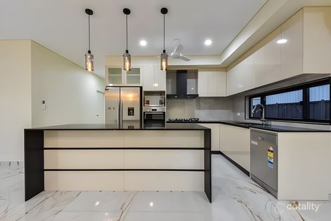 1 Cuthbertson Cres, Moulden, NT 0830