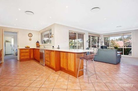 5 Broughton Way, Lakelands, NSW 2282