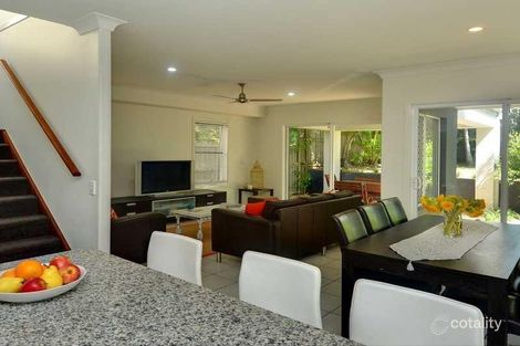 Property photo of 232 Cypress Terrace Palm Beach QLD 4221