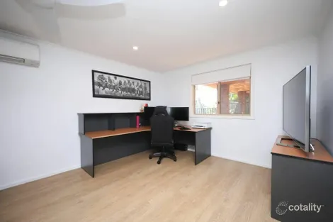 Property photo of 7 Forrest Close Millars Well WA 6714