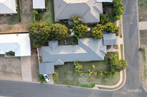 Property photo of 2/8 Lakeside Drive Emerald QLD 4720