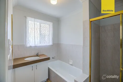 Property photo of 27 Roosevelt Drive Stretton QLD 4116