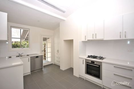 Property photo of 16 Hawsleigh Avenue Balaclava VIC 3183