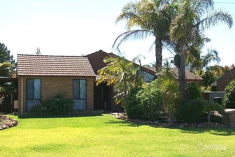 4 Pinnelli Rd, Wanneroo, WA 6065