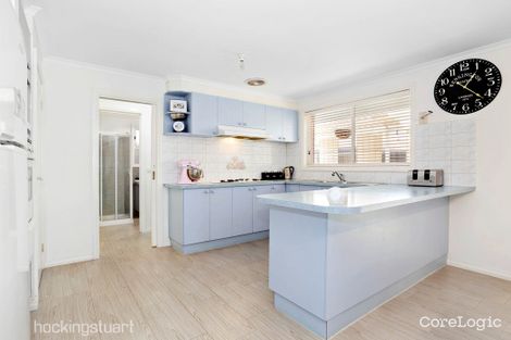 Property photo of 20 Oarsome Drive Delahey VIC 3037