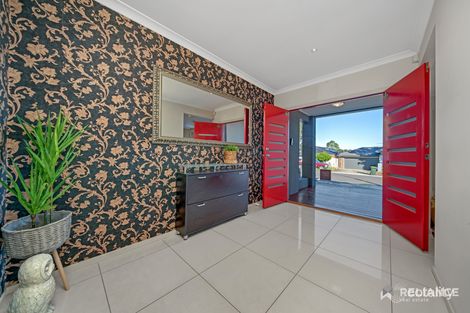 Property photo of 5 Tallgrass Avenue Truganina VIC 3029