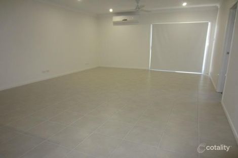 Property photo of 1/89 Sanctum Boulevard Mount Low QLD 4818