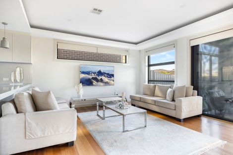 Property photo of 30 Frontier Avenue Greenvale VIC 3059