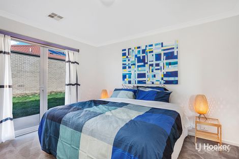 Property photo of 38 Clyde Finlay Street Macgregor ACT 2615