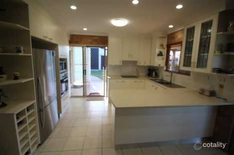 Property photo of 3 Island View Drive Winfield QLD 4670