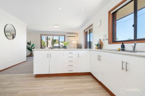 Property photo of 1/379 Parnall Street Lavington NSW 2641