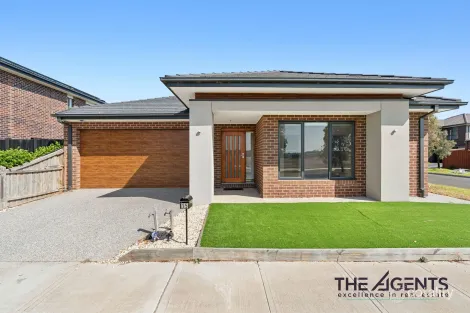 Property photo of 15 Bear Street Tarneit VIC 3029