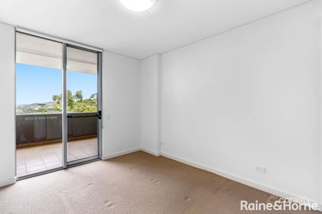 Property photo of 18/10-12 Batley Street West Gosford NSW 2250
