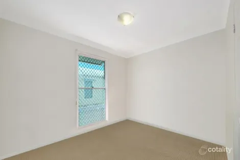Property photo of 7/2-4 Fleet Drive Kippa-Ring QLD 4021