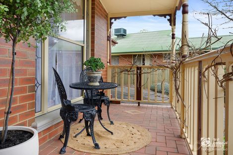Property photo of 5 Campaspe Mews Strathdale VIC 3550