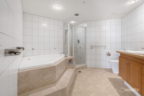 Property photo of 36/100 Old Burleigh Road Broadbeach QLD 4218