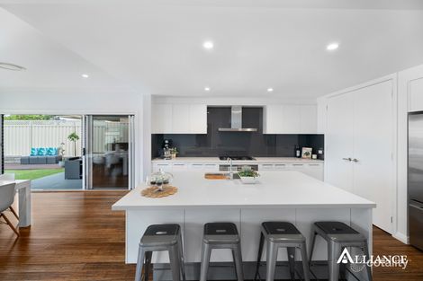 Property photo of 42 Burns Road Picnic Point NSW 2213