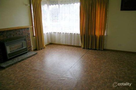 Property photo of 33 Charmaine Avenue Avondale Heights VIC 3034